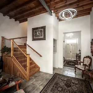 Gasthof Edem Traditional House, Larnaka